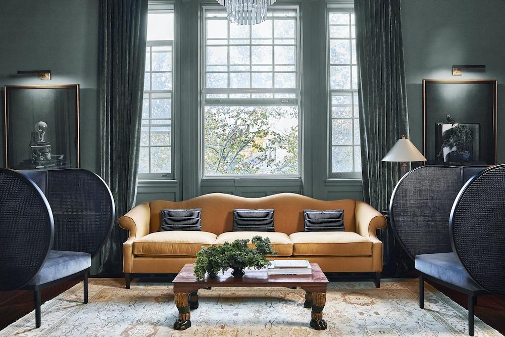 The Vanderbilt, Auberge Collection