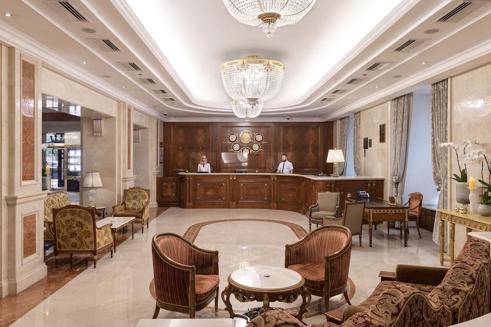 Premier Palace Hotel