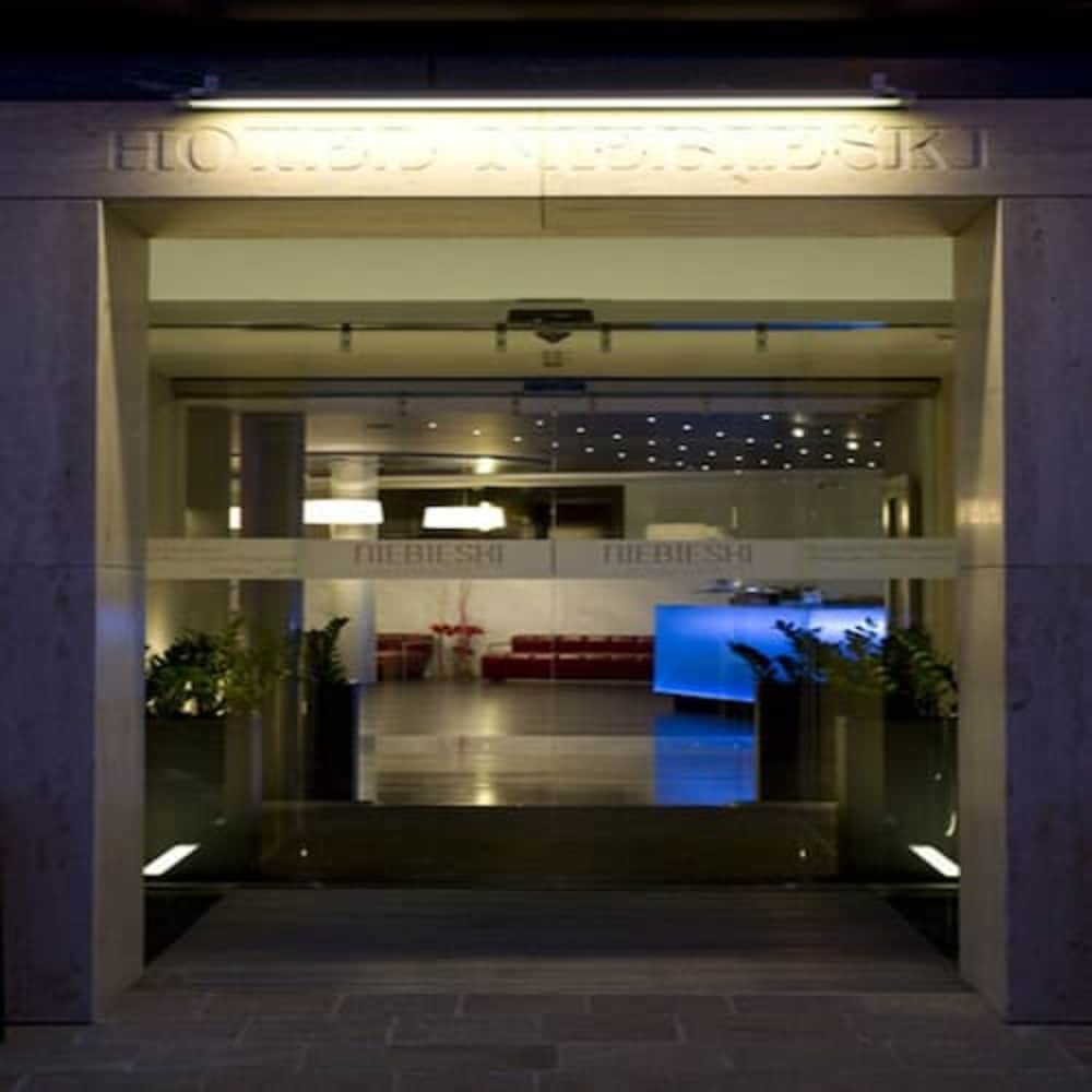 Niebieski Art Hotel & Spa