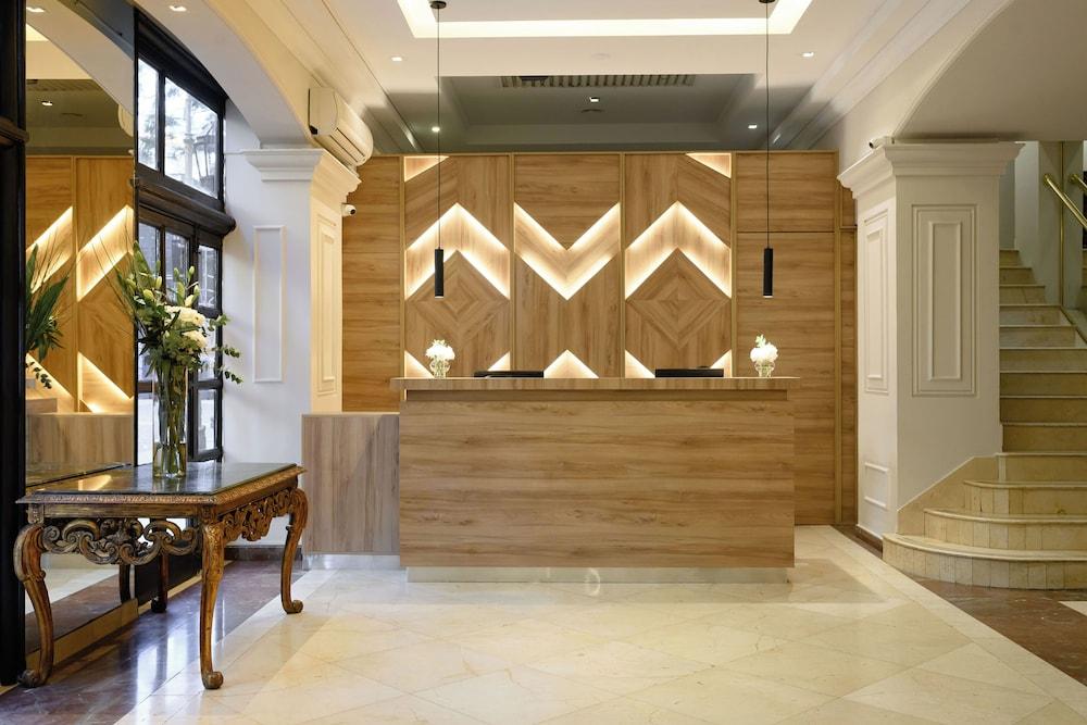 Midtown Boutique Hotel