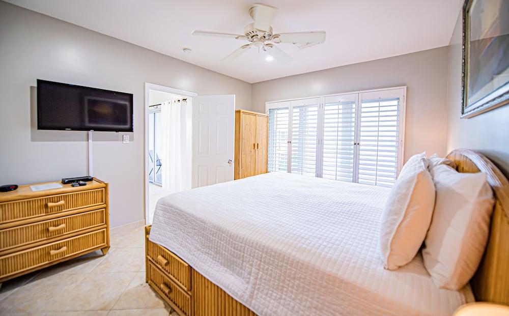 Seven Mile Beach Resort & Club