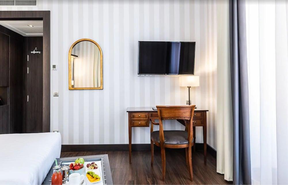 Intelier Palacio de San Martín Hotel