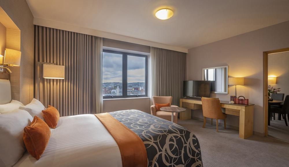 Clayton Hotel Belfast City