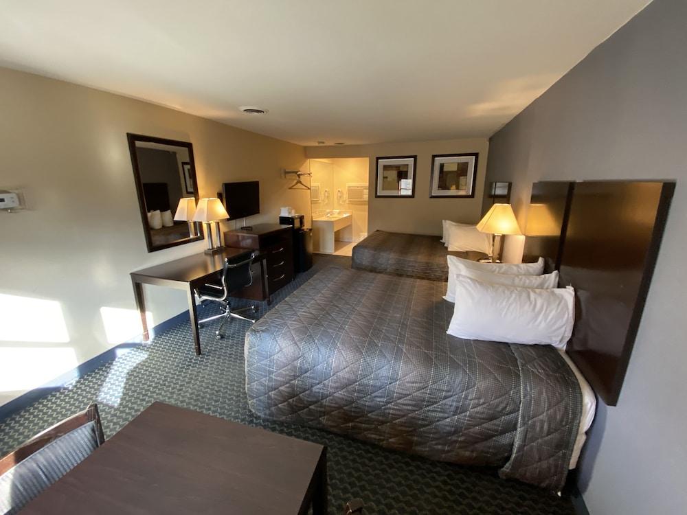 Golden Hill Inn Danbury