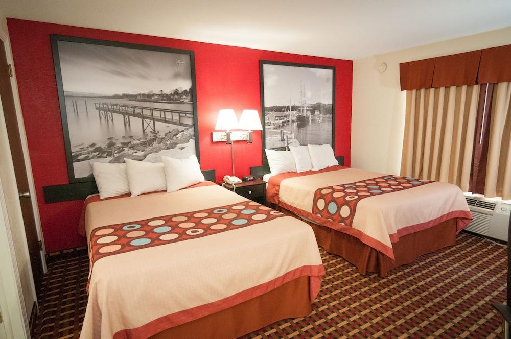 Super 8 by Wyndham Old Saybrook