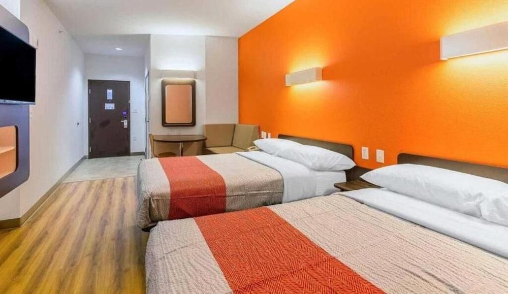 Studio 6 San Angelo, TX