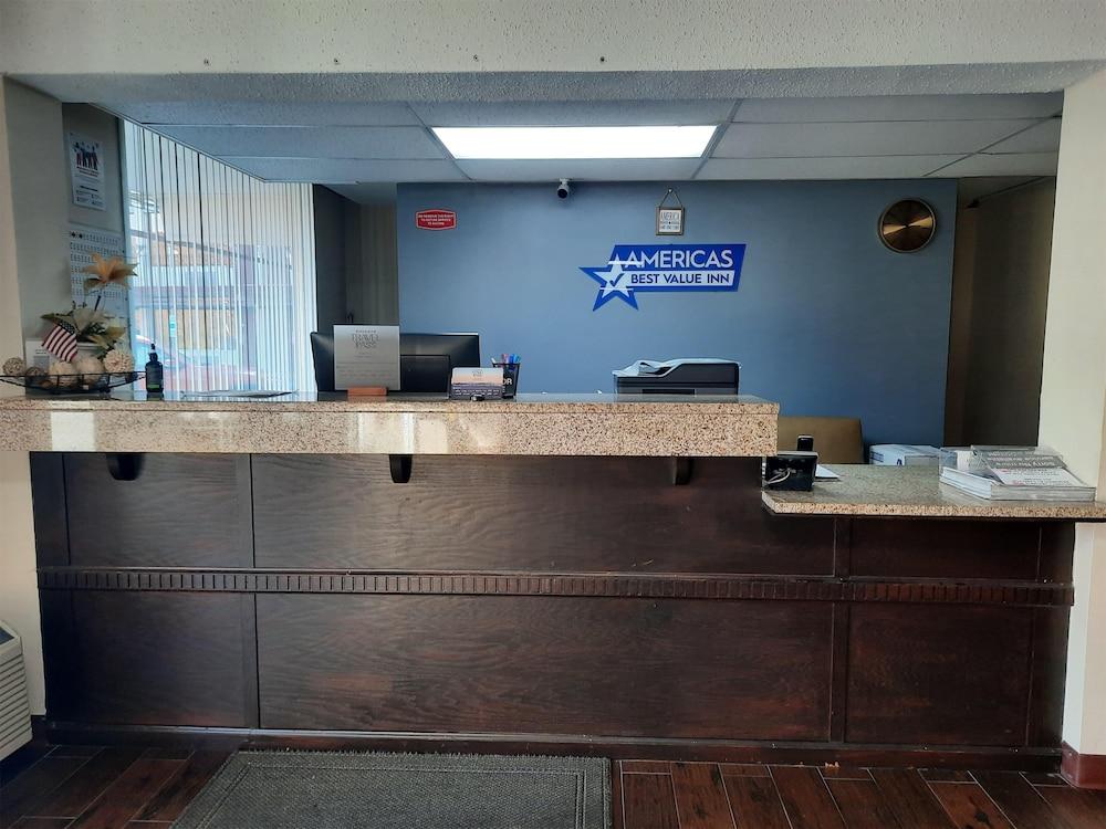 Americas Best Value Inn Moline