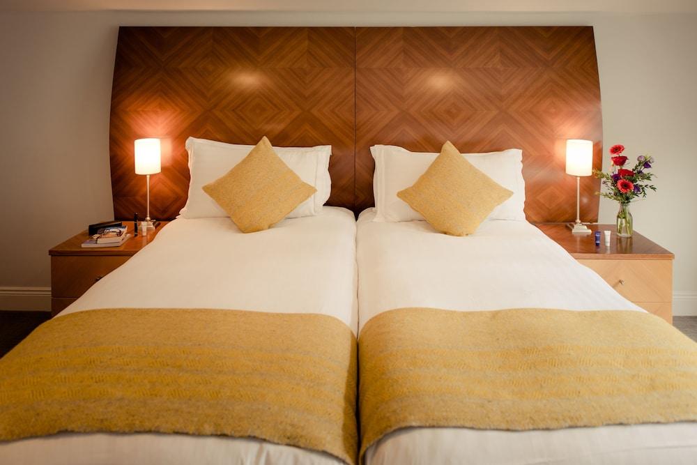 Premier Suites Dublin Leeson Street