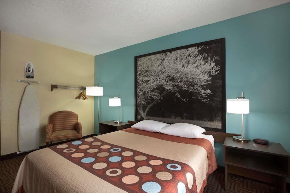 Super 8 by Wyndham Mt. Vernon IL