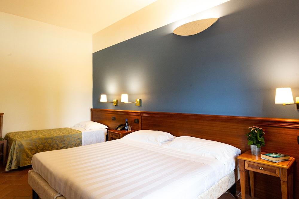 Hotel Villa Dei Bosconi