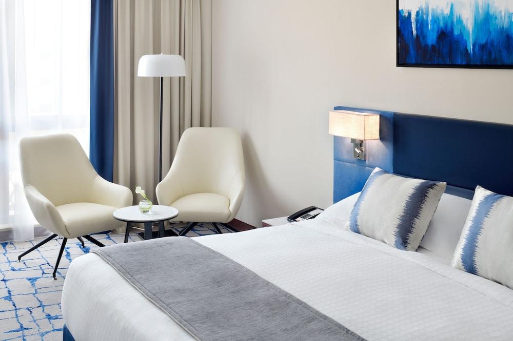 Mövenpick Hotel & Apartments Bur Dubai