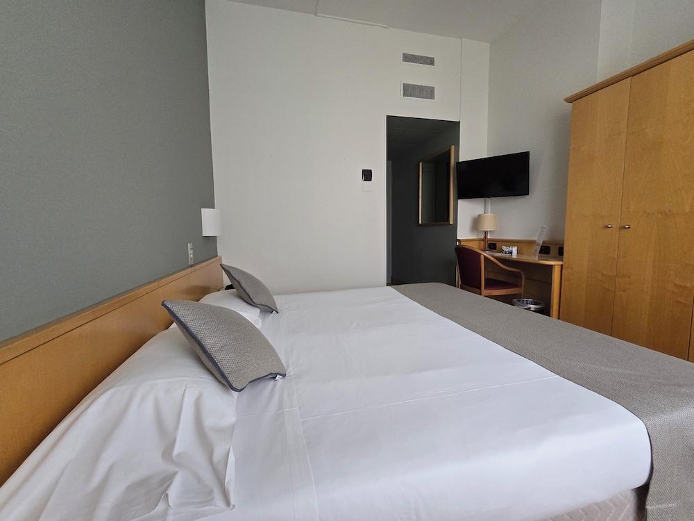 Mokinba Hotels Sant'Ambroeus