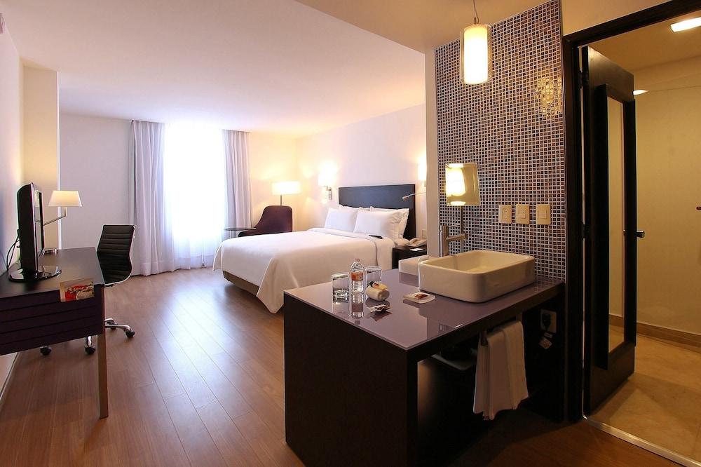 Fiesta Inn Express Naucalpan