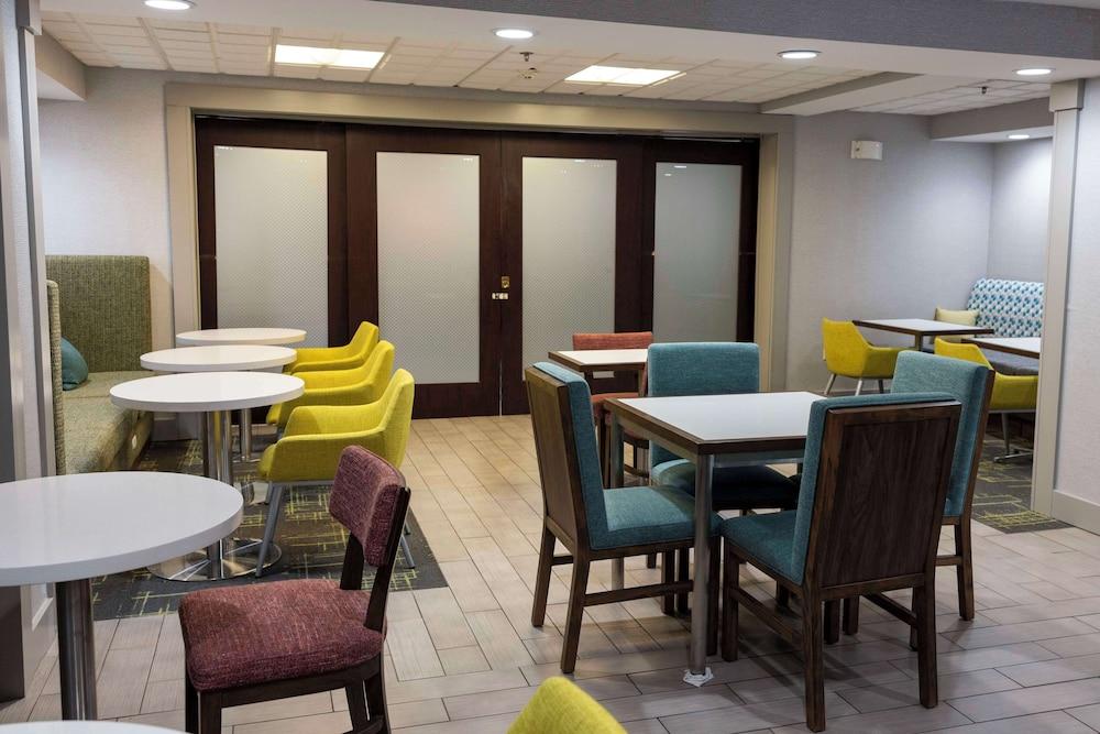 Hampton Inn Kent/Akron Area