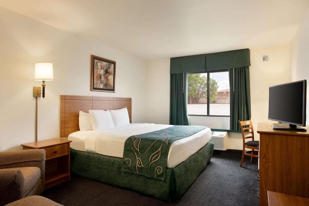 Travelodge by Wyndham Dexter