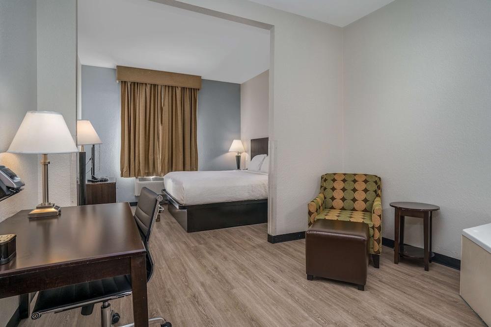 Best Western Plus Swansboro Emerald Isle