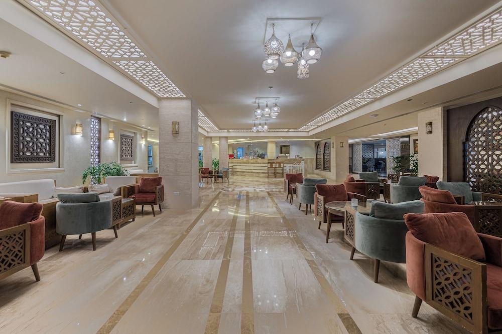 Sultan Gardens Resort