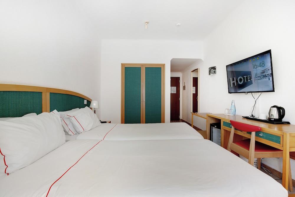 Hotel Carvoeiro Plaza