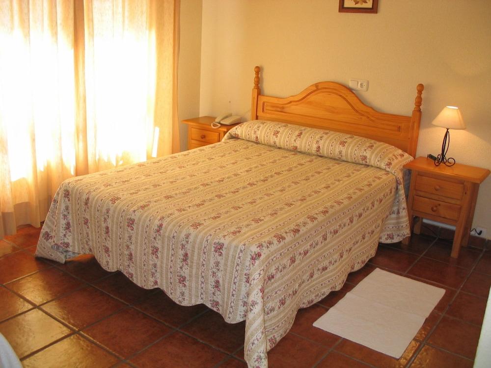 Hotel Valle del Jerte Los Arenales