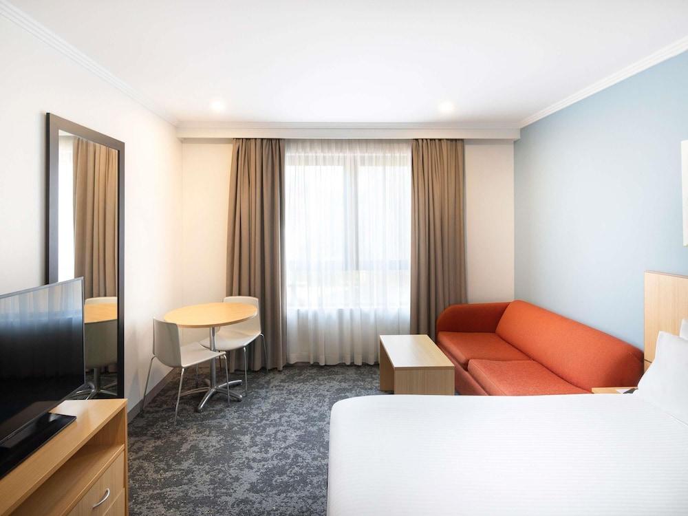 Mercure Brisbane Garden City