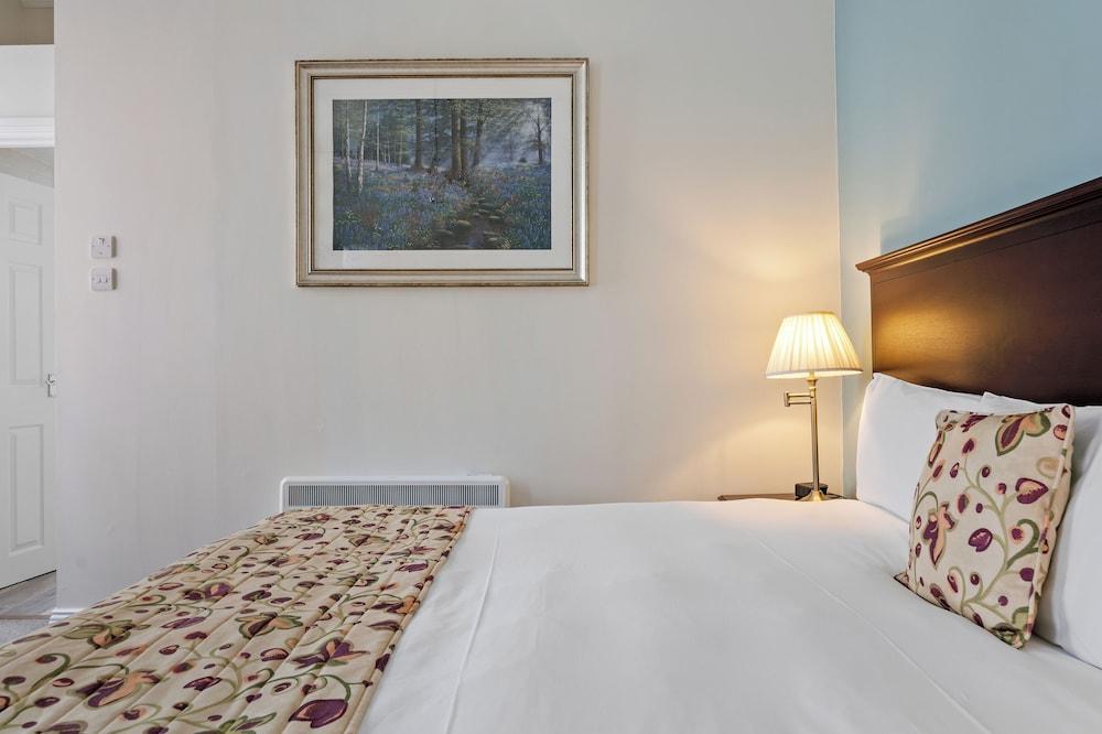 Sleeping Bear Hotel Dorchester