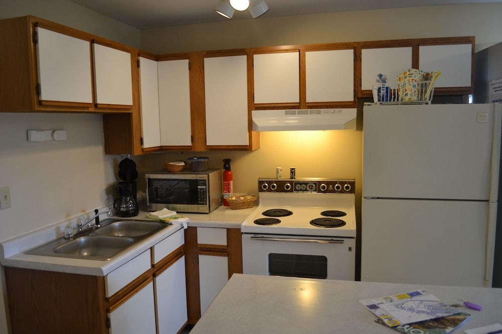 Pioneer Inn Downtown