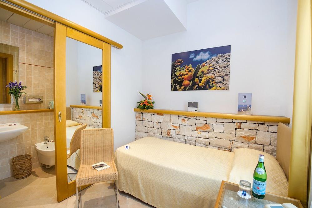 Hotel Terminal - Caroli Hotels