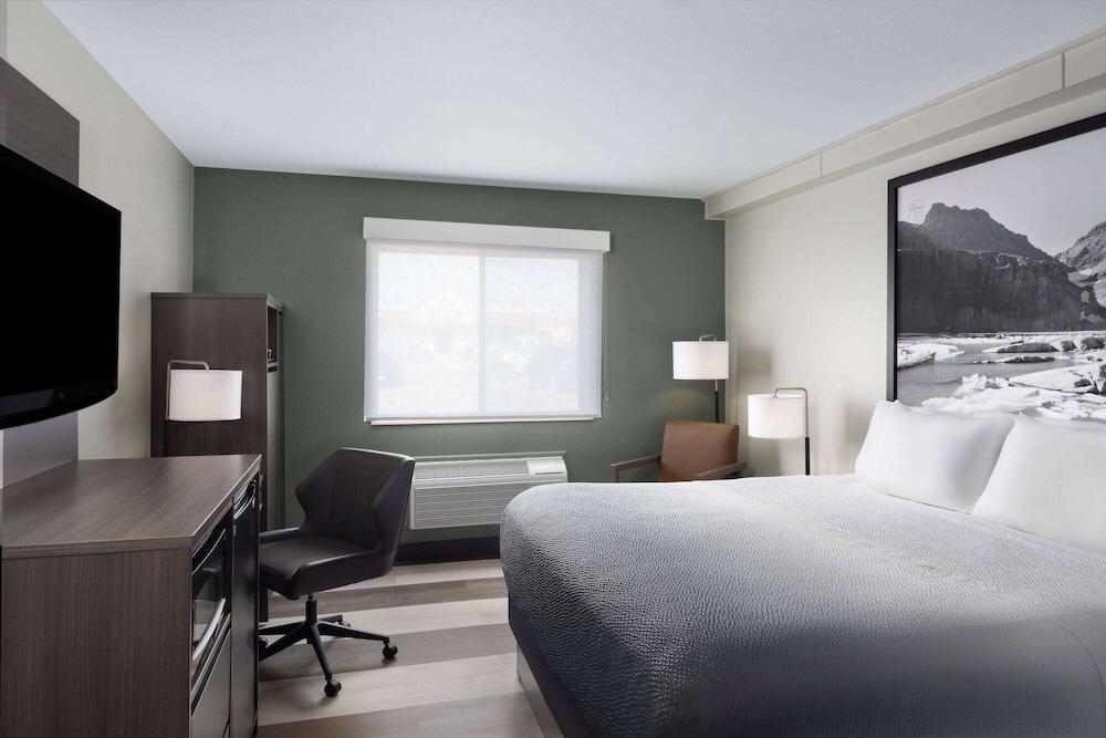 Super 8 by Wyndham Columbus