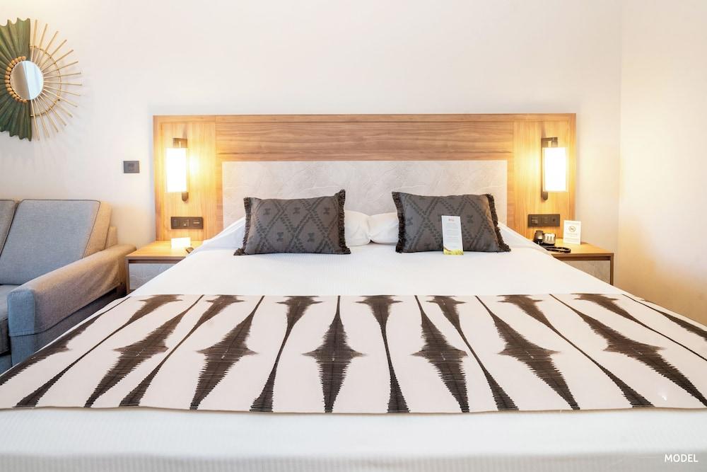 Hotel Riu Jalisco - All Inclusive