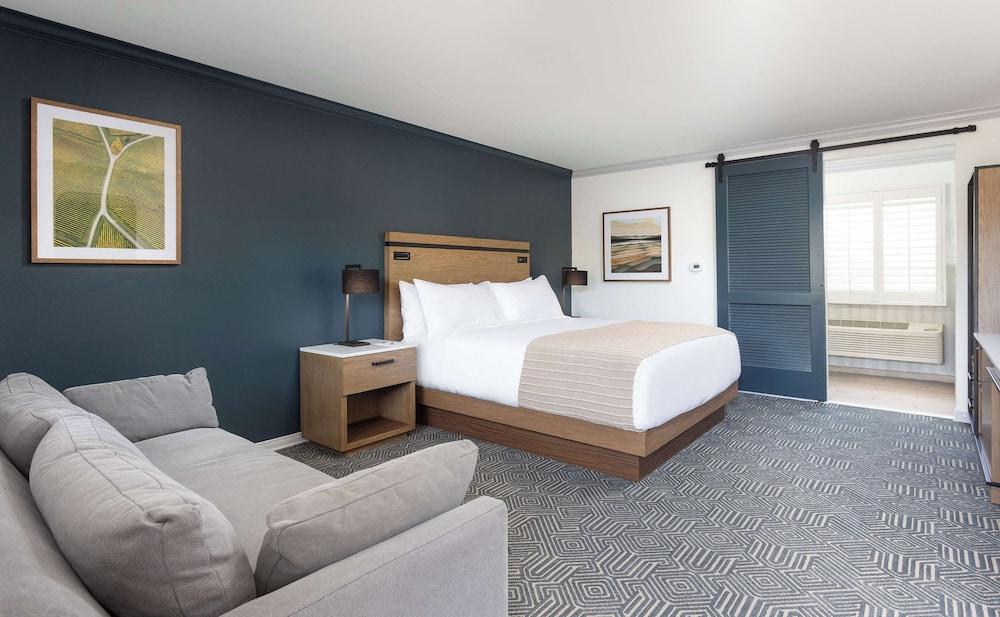 The Hadsten Solvang, Tapestry Collection by Hilton