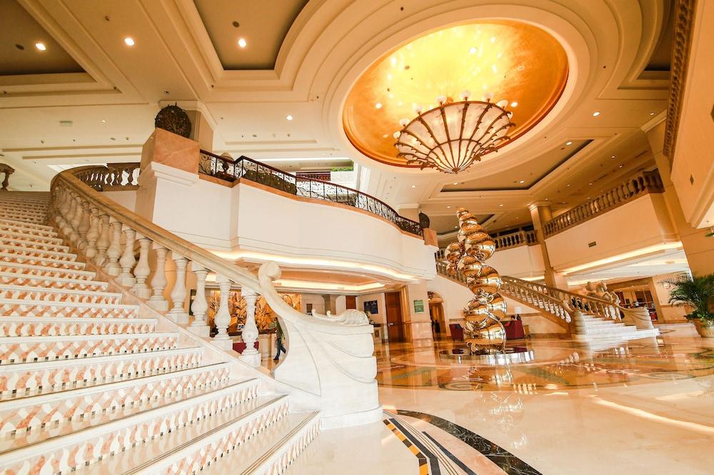 Wyndham Beijing North Hotel