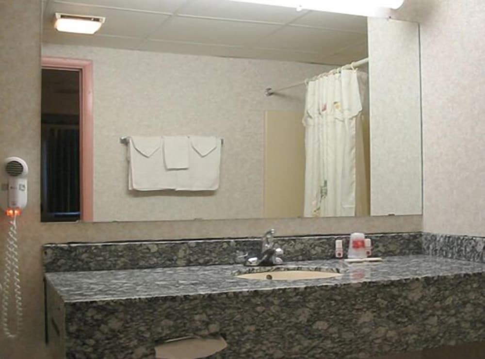 Red Carpet Inn Williamstown