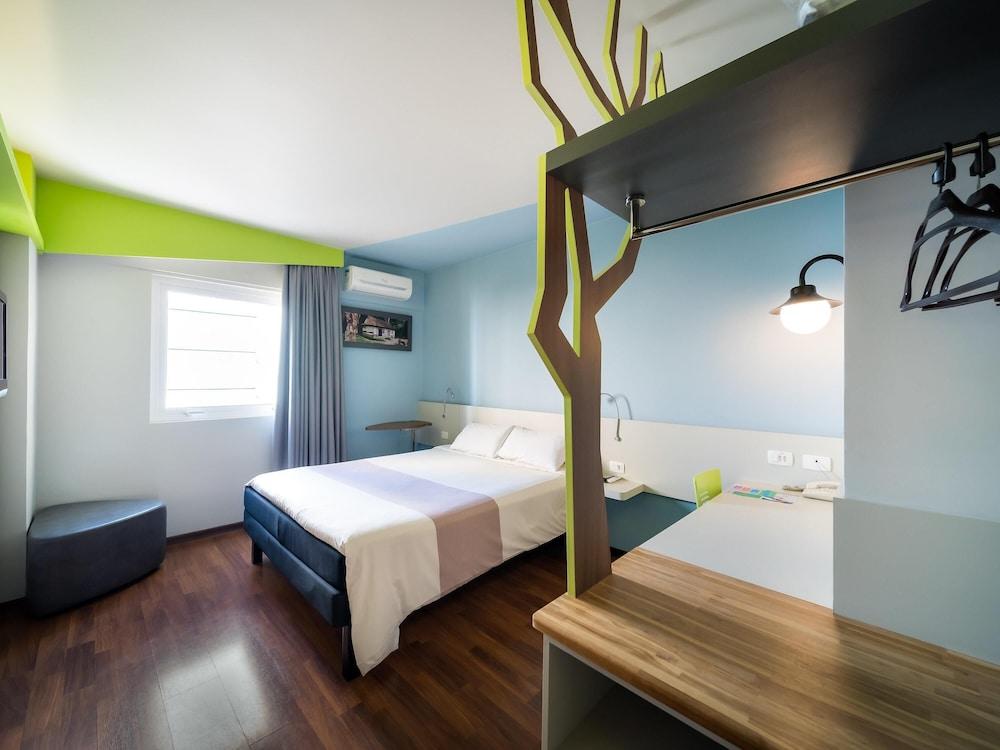 ibis Styles Curitiba Centro Cívico