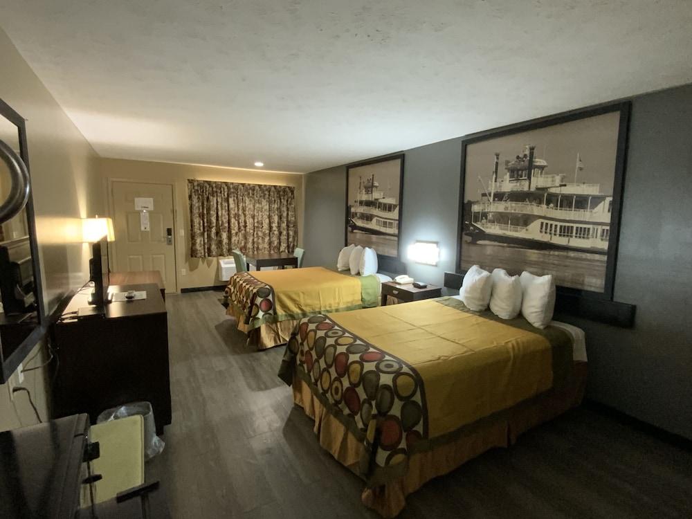 Super 8 by Wyndham Kosciusko