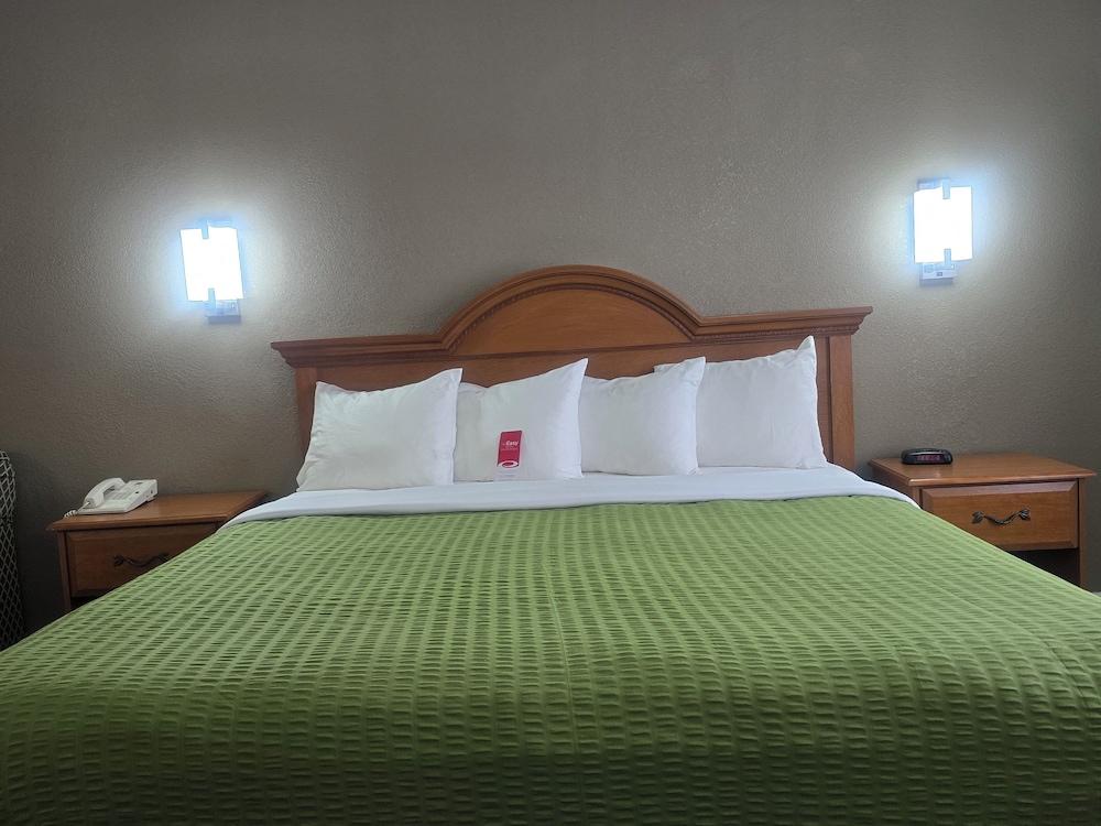 Econo Lodge Villa Rica