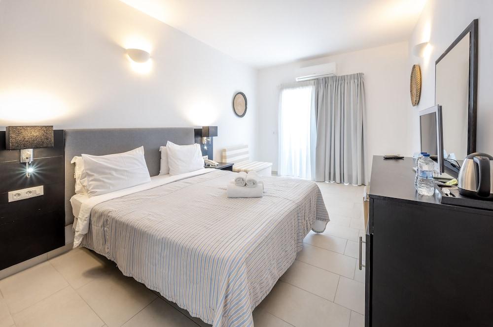 Orizontes Hotel Santorini