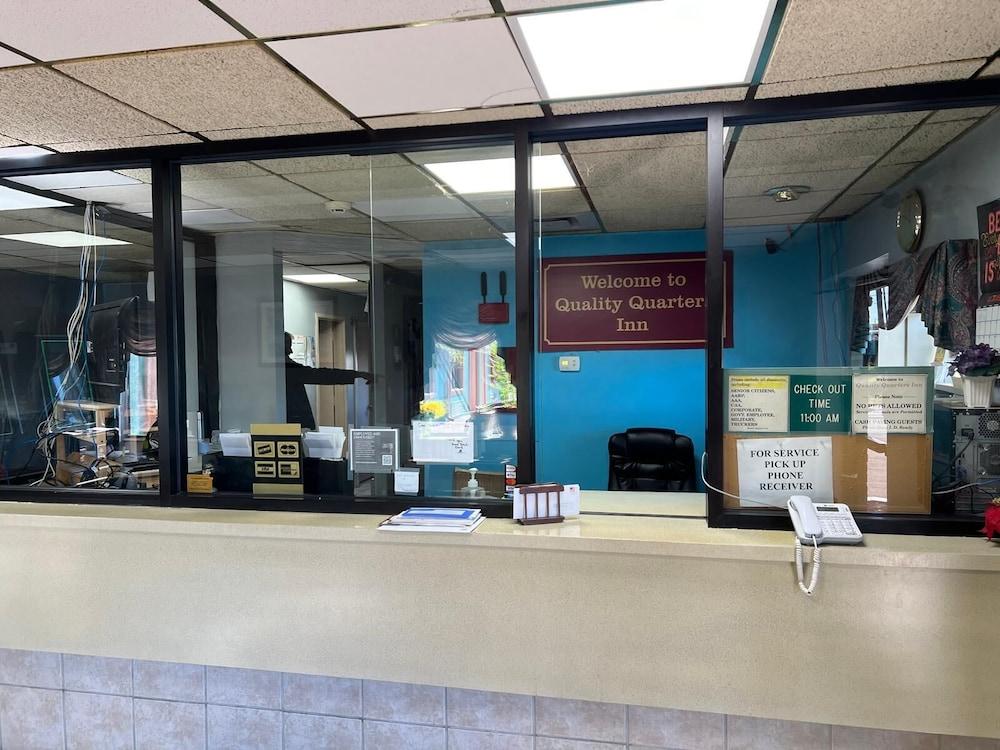 Quality Quarters Inn