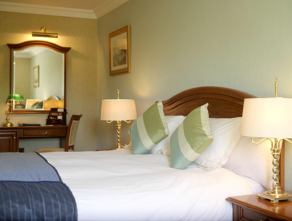 Killarney Plaza Hotel and Spa