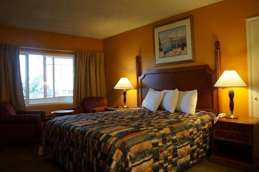 Classic Inn Red Bluff