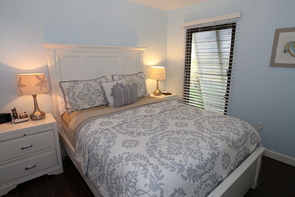 Cabana Beach Club by RVA