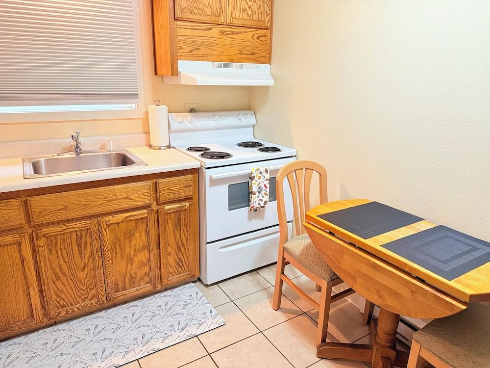 Timbers INN and Suites