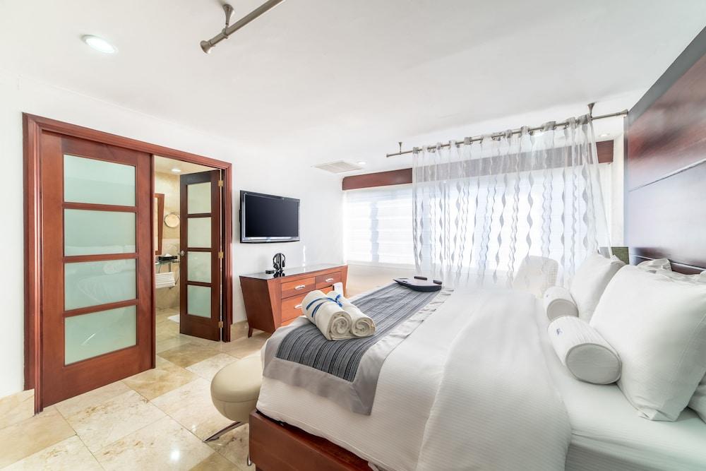 Hodelpa Gran Almirante Hotel & Casino