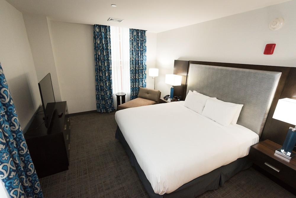 Hilton Scranton & Conference Center