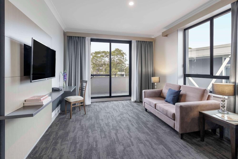 Oaks Sydney North Ryde Suites