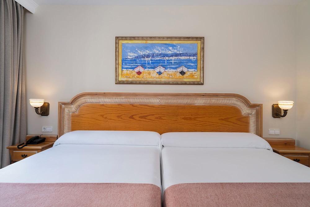 Hotel & Spa Peñíscola Plaza Suites