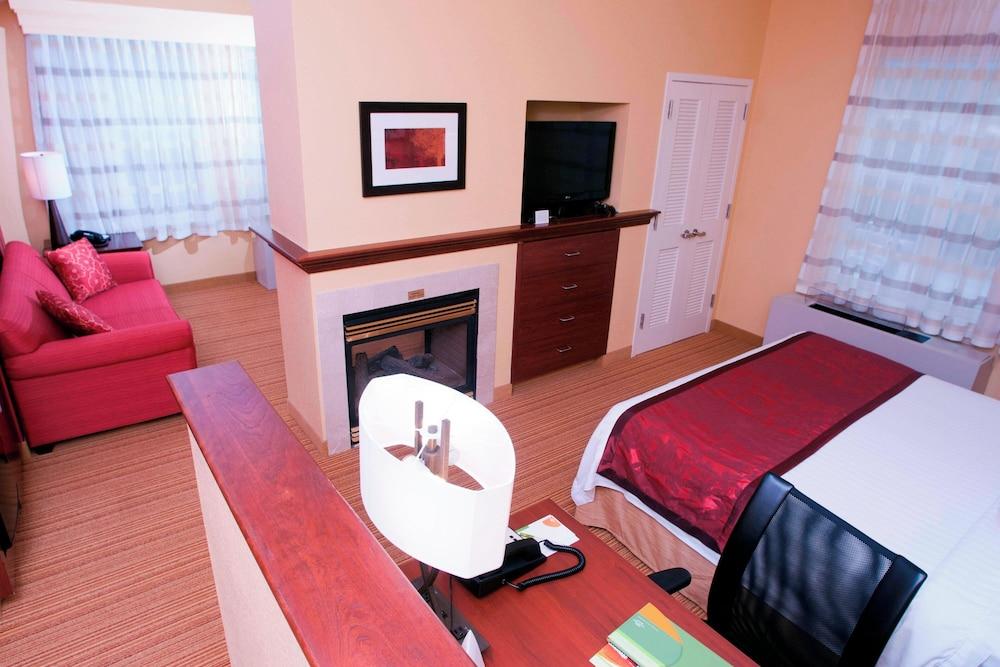 Courtyard Middlebury