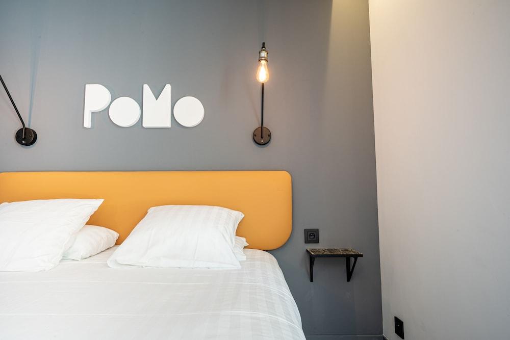 PoMo Hotel & Restaurant