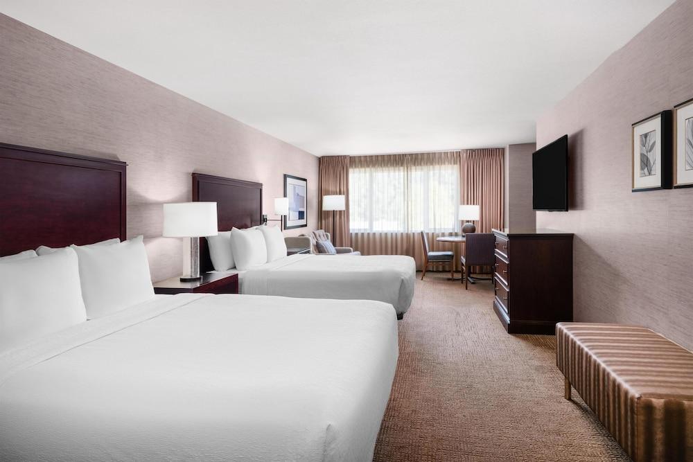 Eastgate Hotel, BW Signature Collection