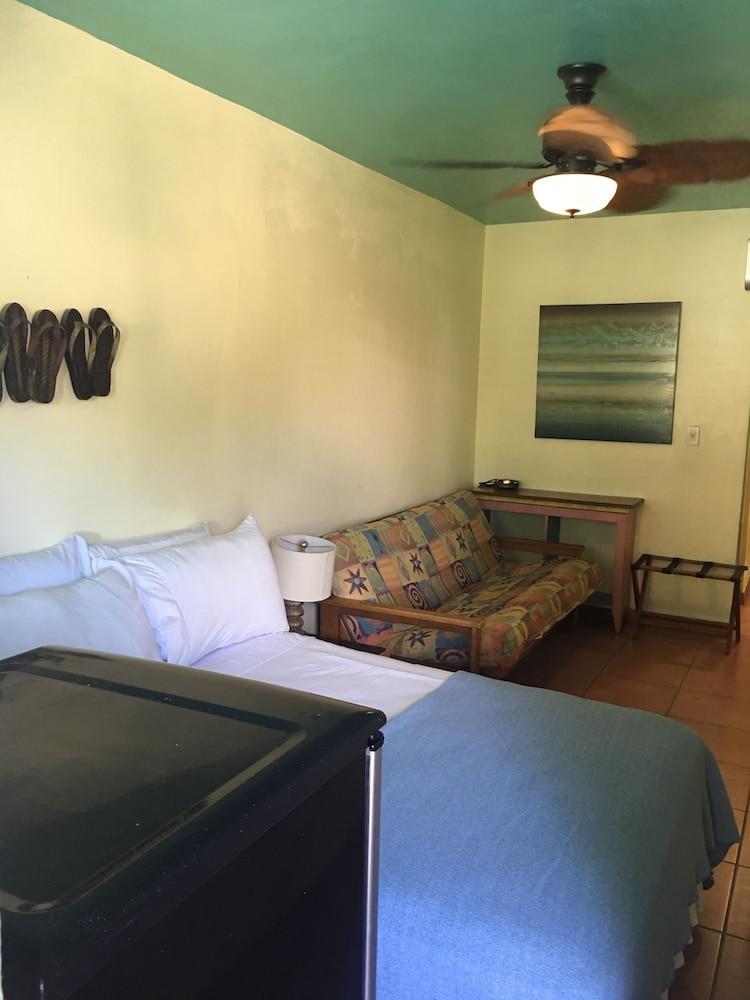 Mamacita's Guest House