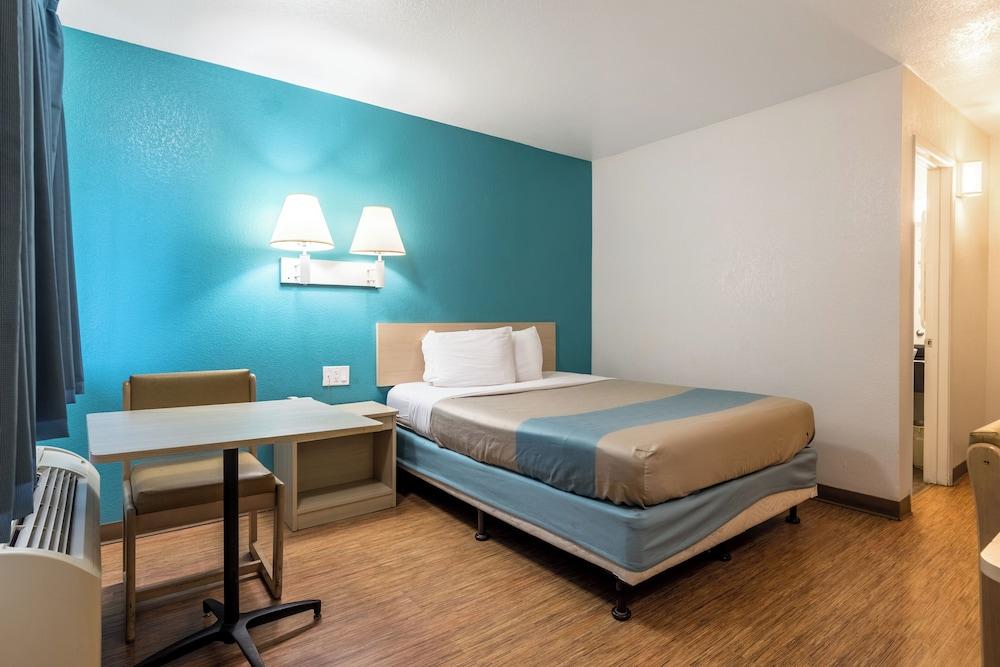 Motel 6 El Centro, CA